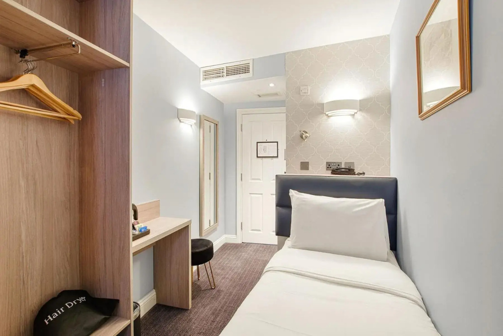 Hotel photo 14