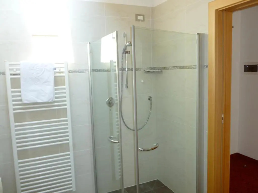 Superior Double room with balcony (full double bed)