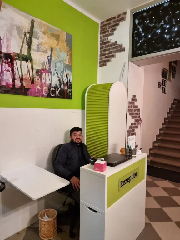 Lobby & Reception