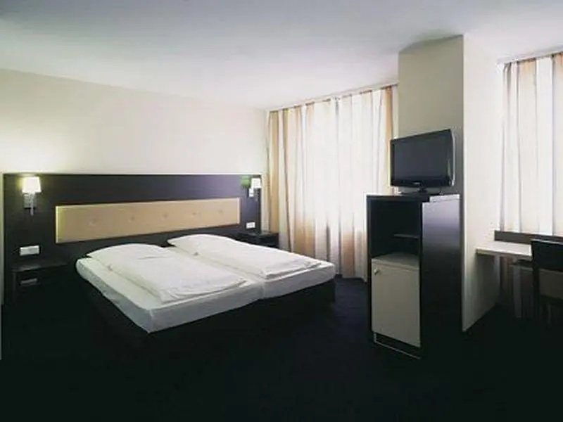 Bristol Hotel Frankfurt - Chambres