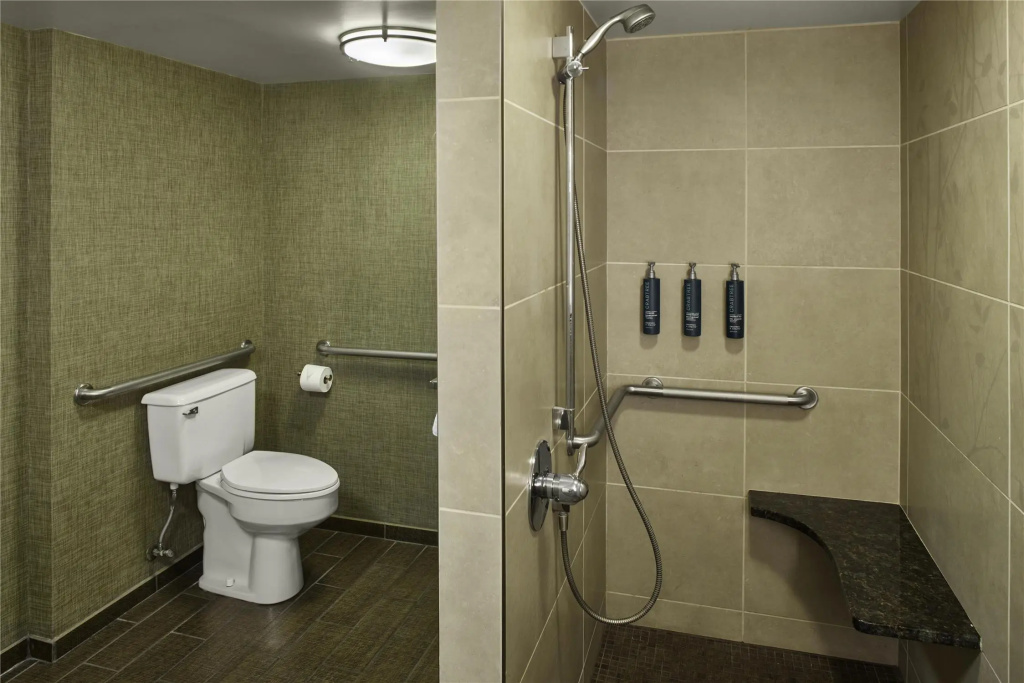 DoubleTree by Hilton Akron Fairlawn - Général