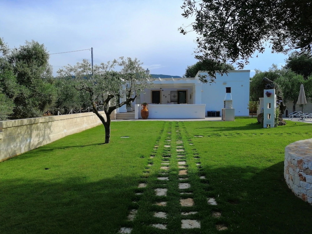 Villa Adriatica Near Ostuni Puglia
