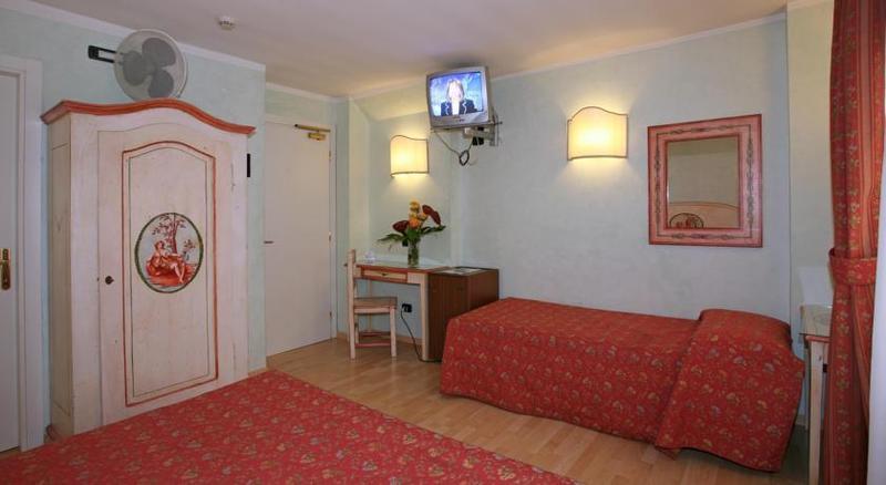 Одноместный номер Standard в Hotel Ariston