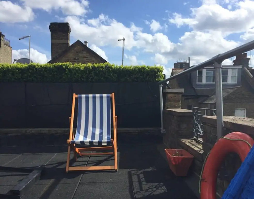 2 Bedroom Flat in North Kensington
