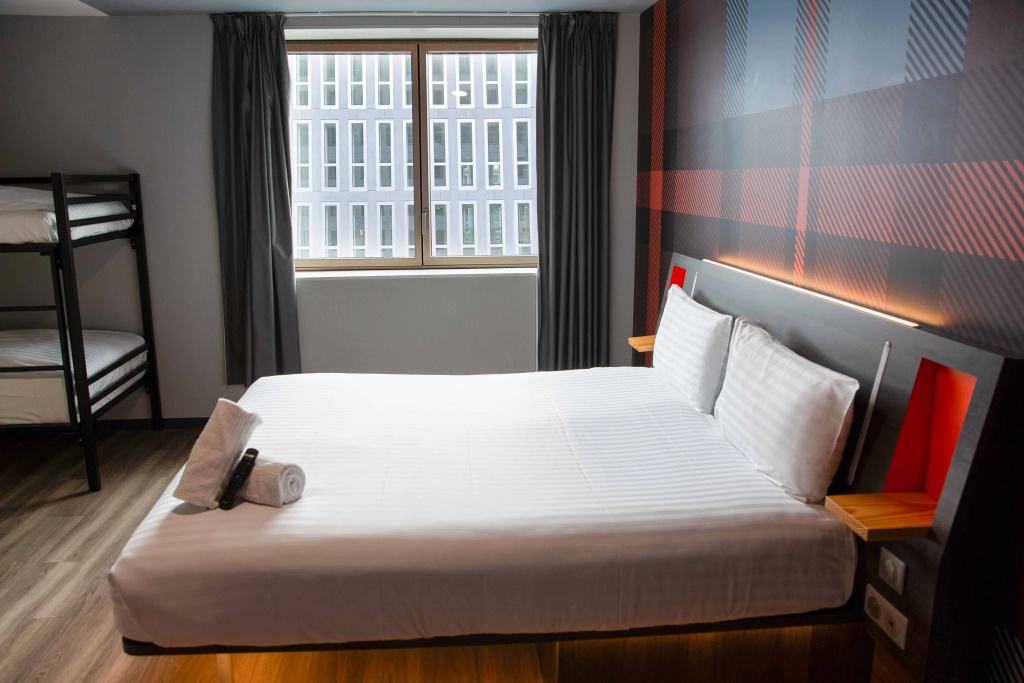 easyHotel Paris Nord Aubervilliers — фото