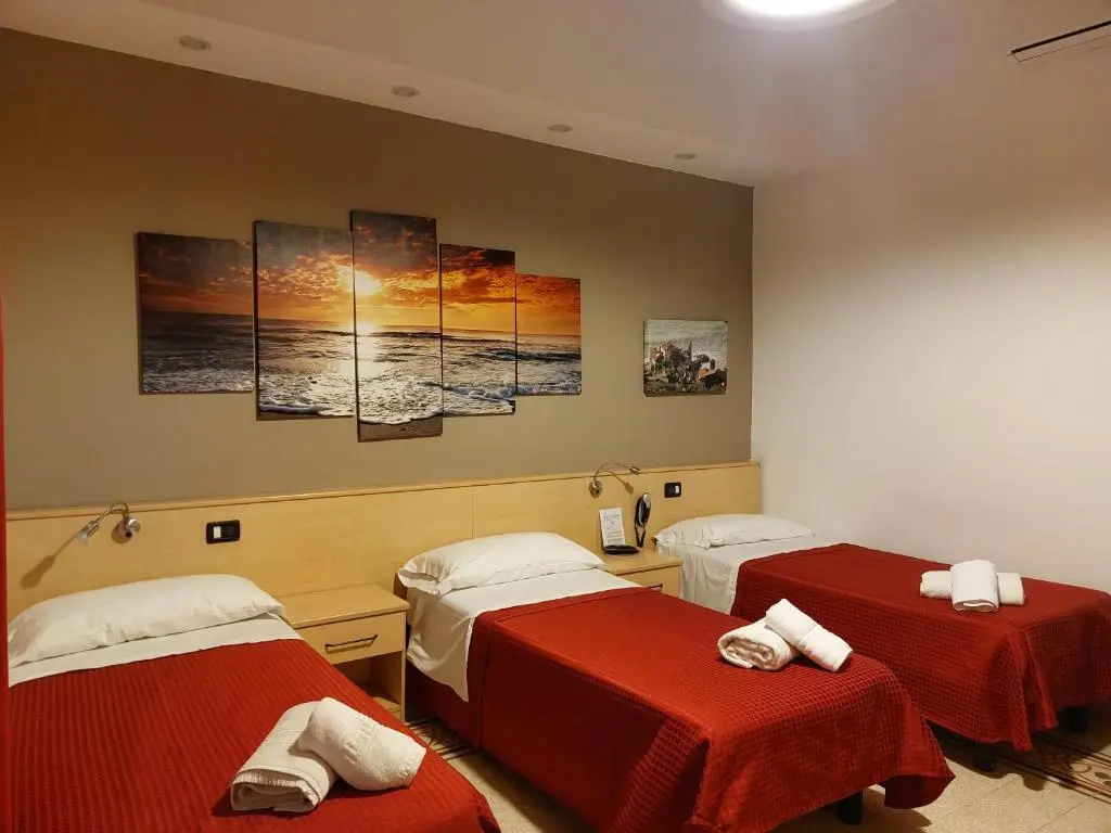 Triple room