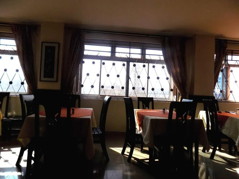 KK Trust Hotel - Général