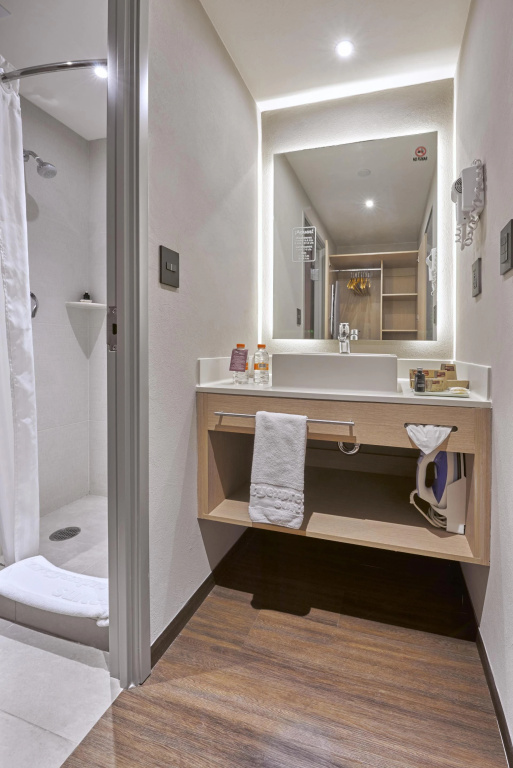 City Express Suites by Marriott Silao Aeropuerto