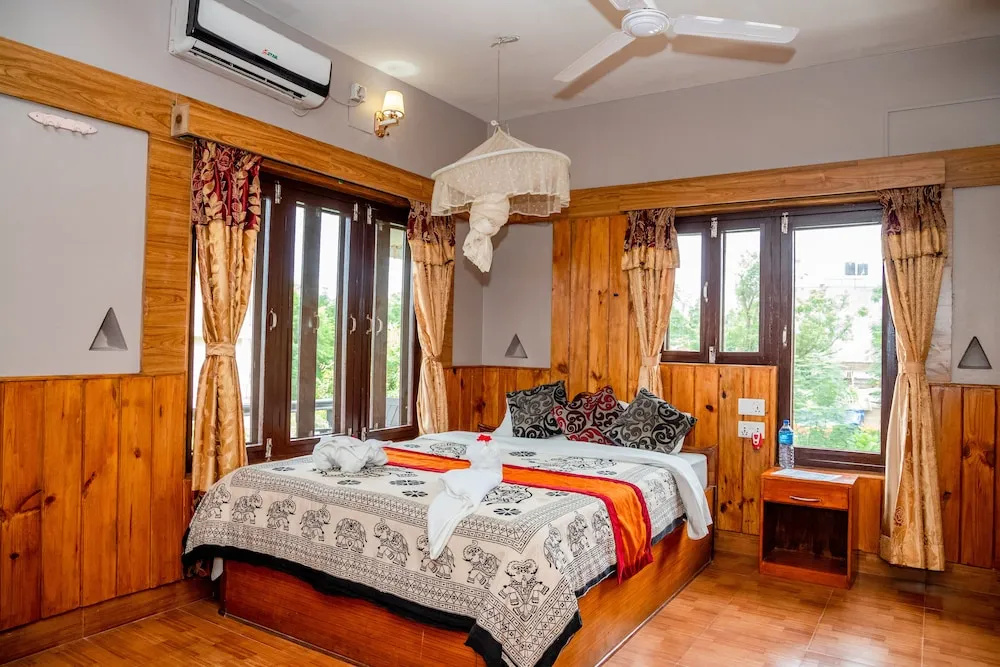 Standard Double room with balcony and with garden view (full double bed)