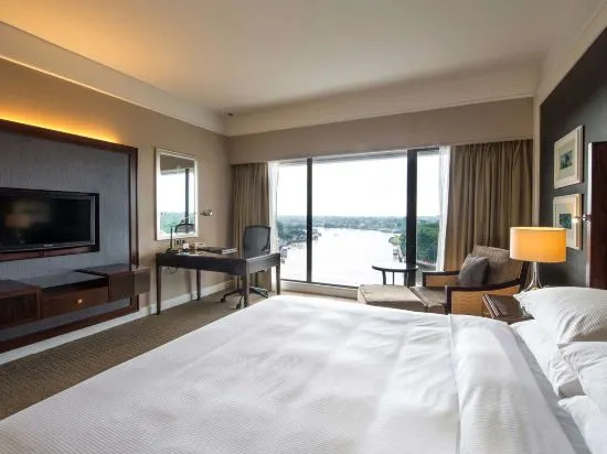 Hilton Kuching Hotel