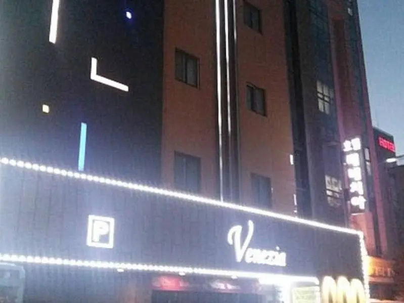 Suwon Venezia