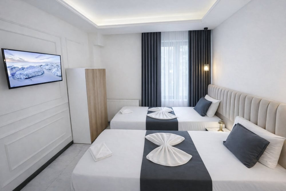 Deluxe Double room (twin beds)