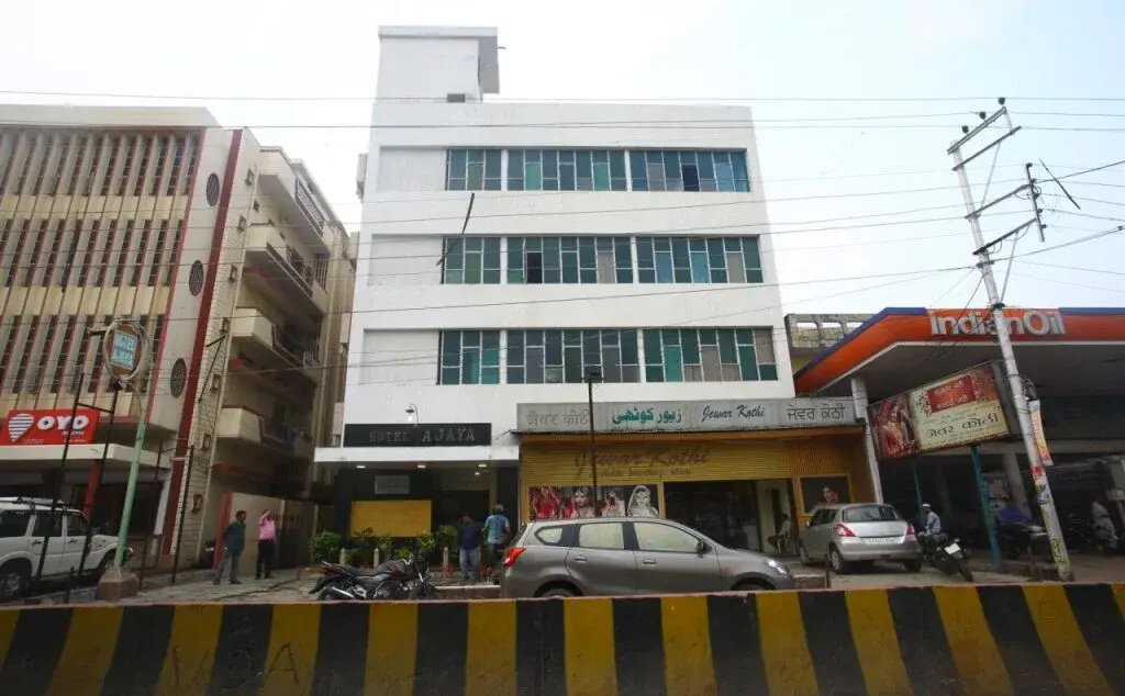 Hotel Ajaya By Sr Hotels
