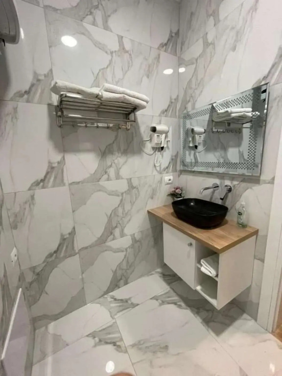 The Queen's Lion - фото 25