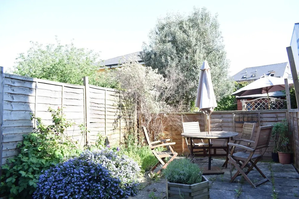 1 Bedroom Flat In Lower Clapton, Hackney