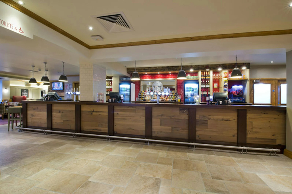 Premier Inn Swansea North - Général