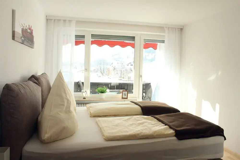 FEWO Angela - Haus Rindalphorn