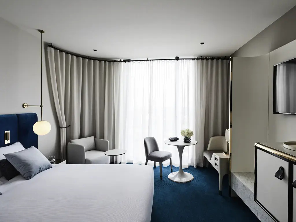 Classic Double room (full double bed)