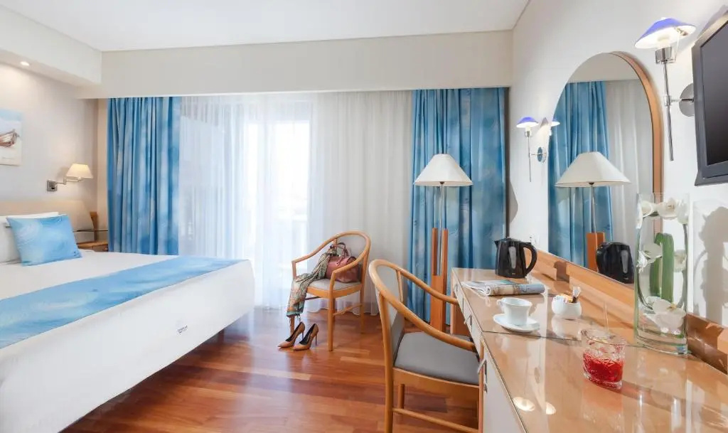 Tropical Hotel - Chambres