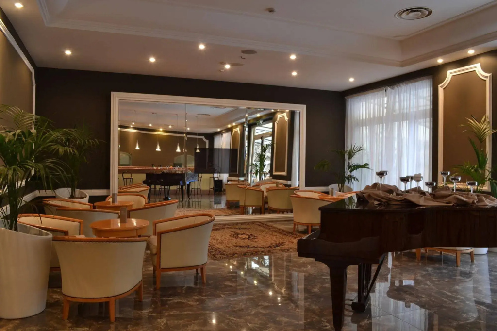 Hotel photo 24