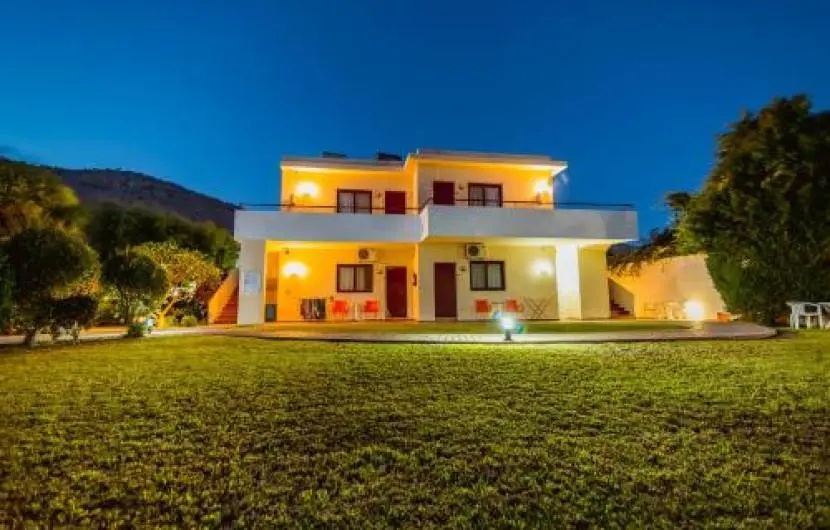 Flat 1 bedroom 1 bathroom - Pefki