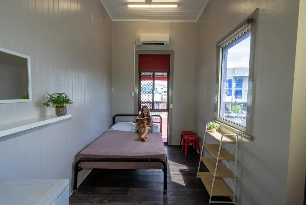 Economy room