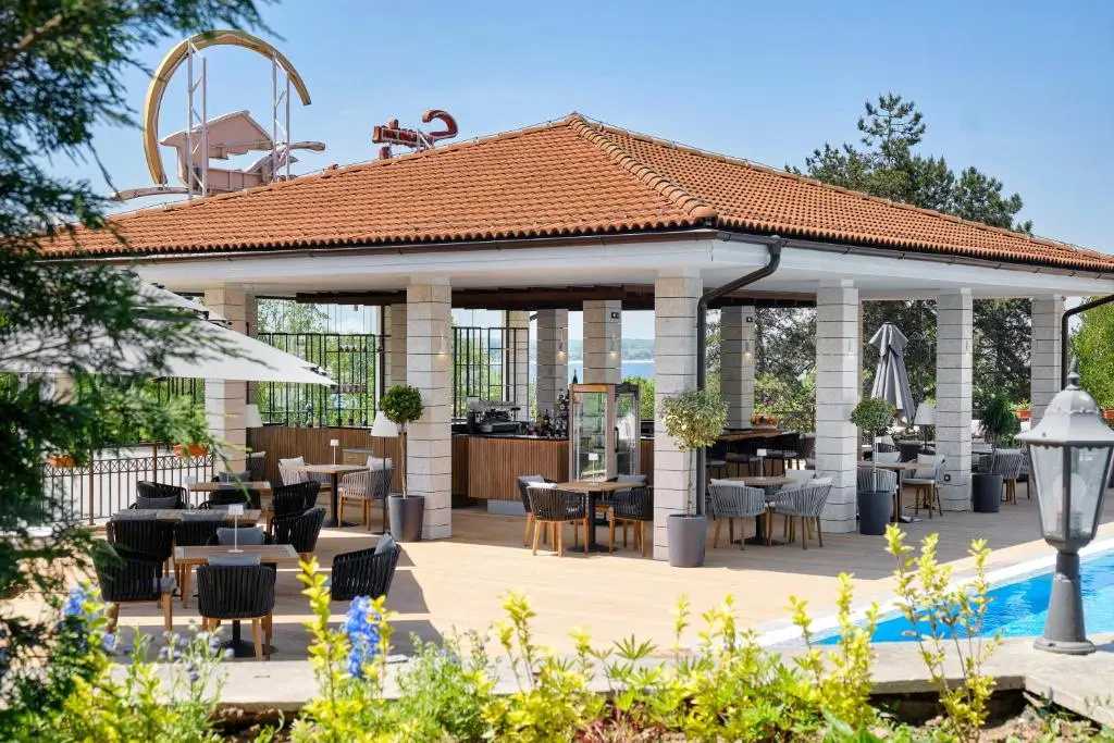 Viva Mare Beach Hotel - 2