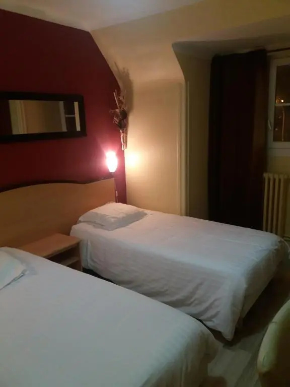 Standard Double room (twin beds)