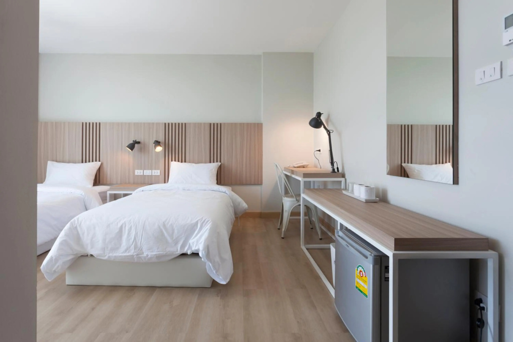 Easy Hotel 2 — 5