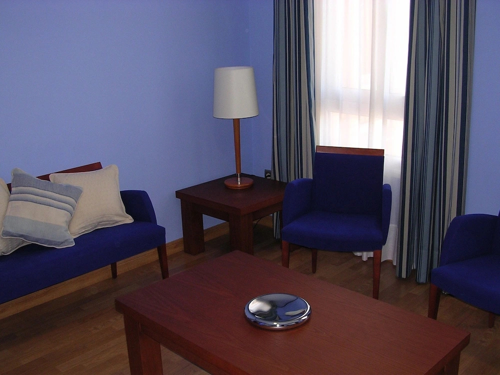 Hotel Cervantes - фото 7