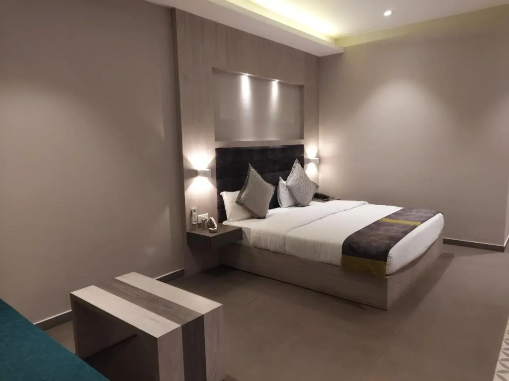 Hotel photo 12