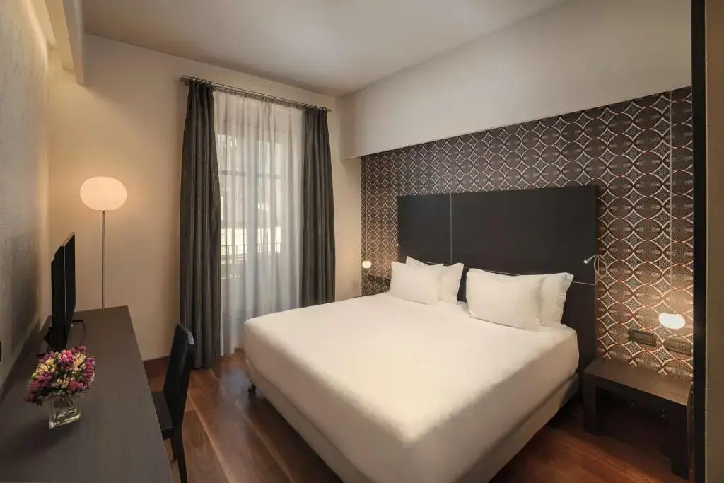 Superior Double room (full double bed)