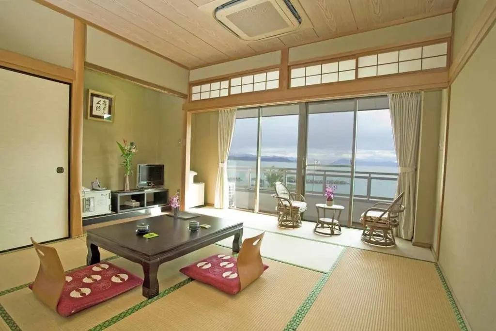 Tosaryu Onsen Sanyoso Ryokan - Chambres