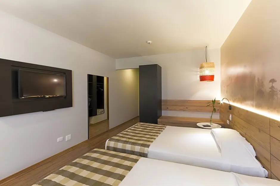 Hotel Cassino Tower Curitiba Aeroporto By Nacional Inn - Chambres
