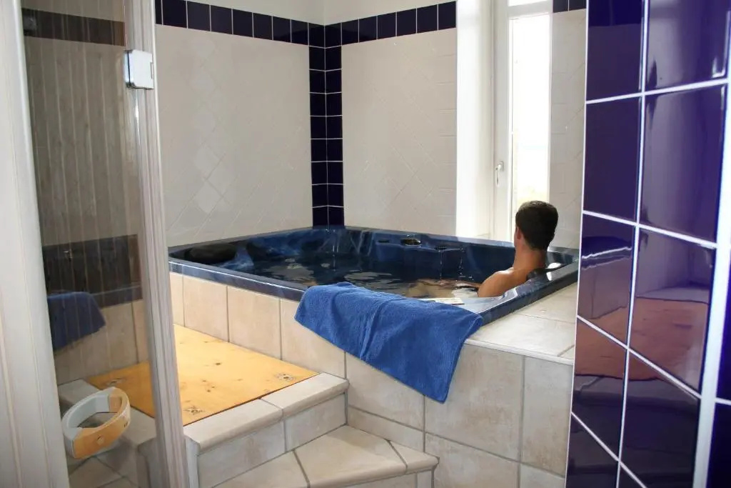 Hotel photo 8
