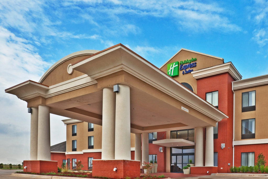 HOLIDAY INN EXP STES PERRY by IHG
