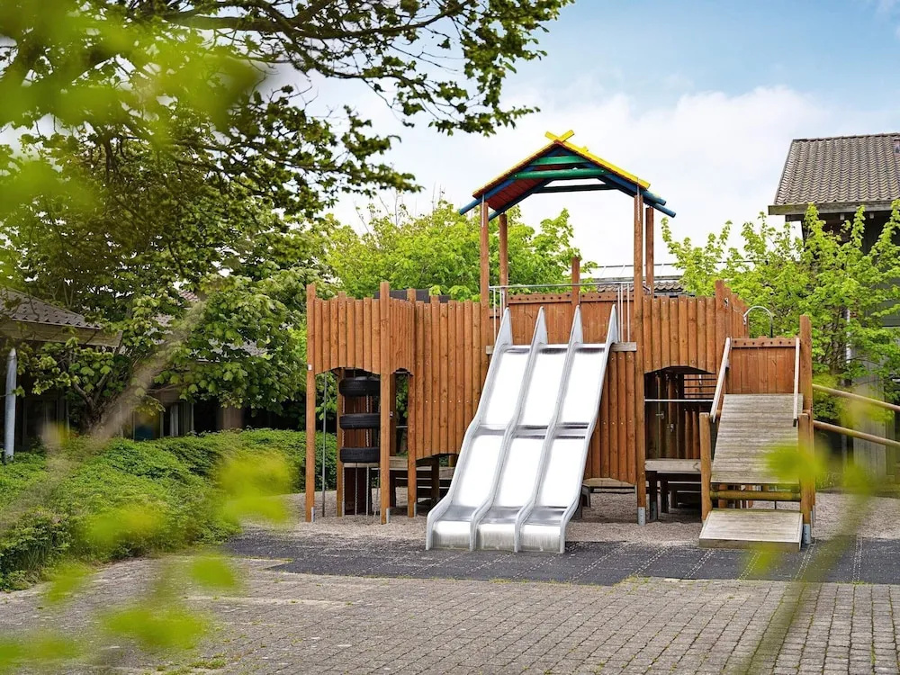 6 Person Holiday Park Home in Hanstholm