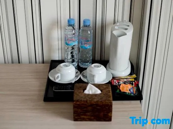 White Residence Hotel & Apartment - Chambres