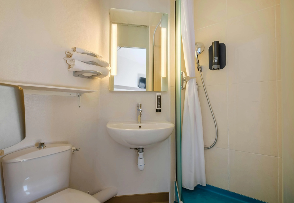 Afficher la photo 8 — B&B HOTEL Villeneuve-Loubet Plage