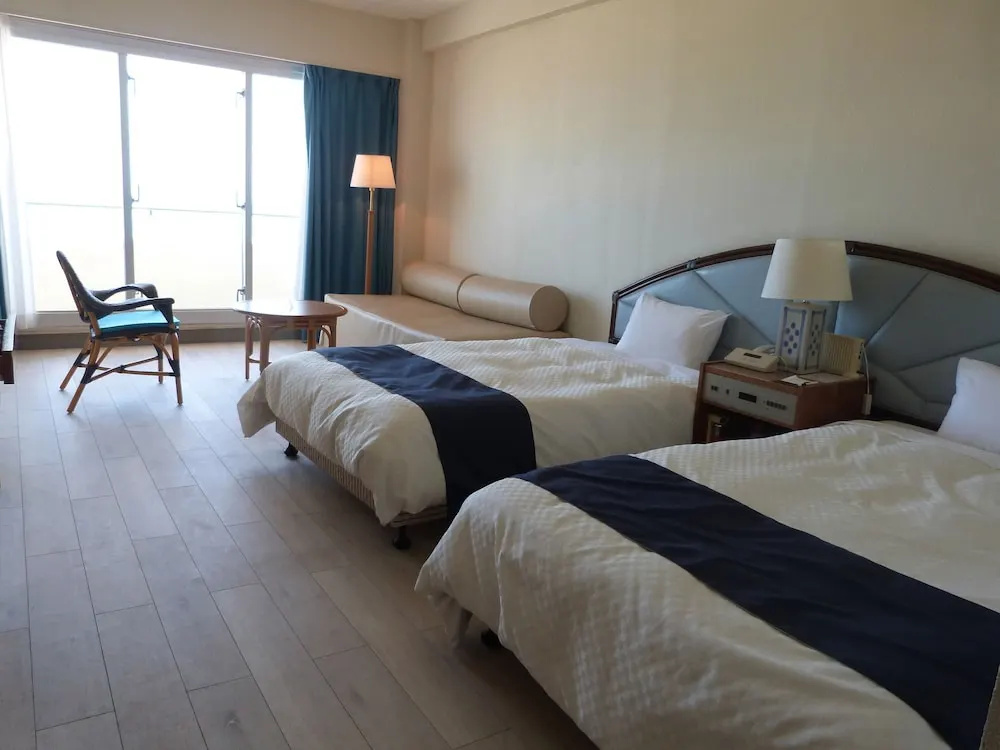 Deluxe Double room with ocean view (twin beds)
