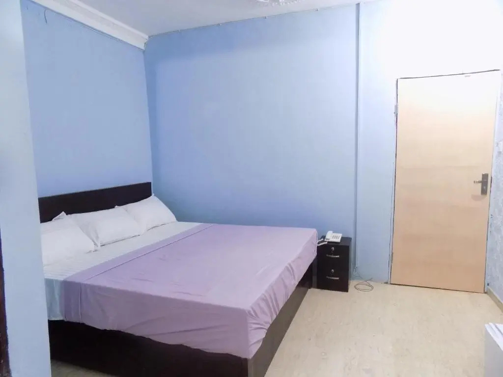 Posh Apartments and Hotel - Chambres