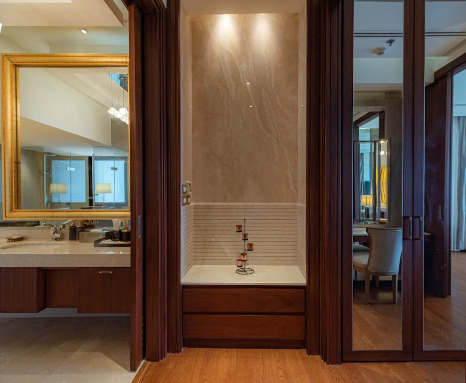 Presidential Duplex Suite