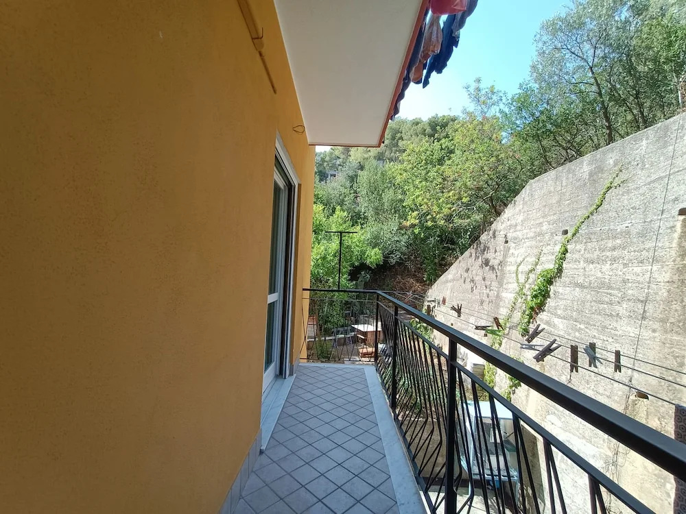 JOIVY Bright Flat W/2 Balconies & Sea View