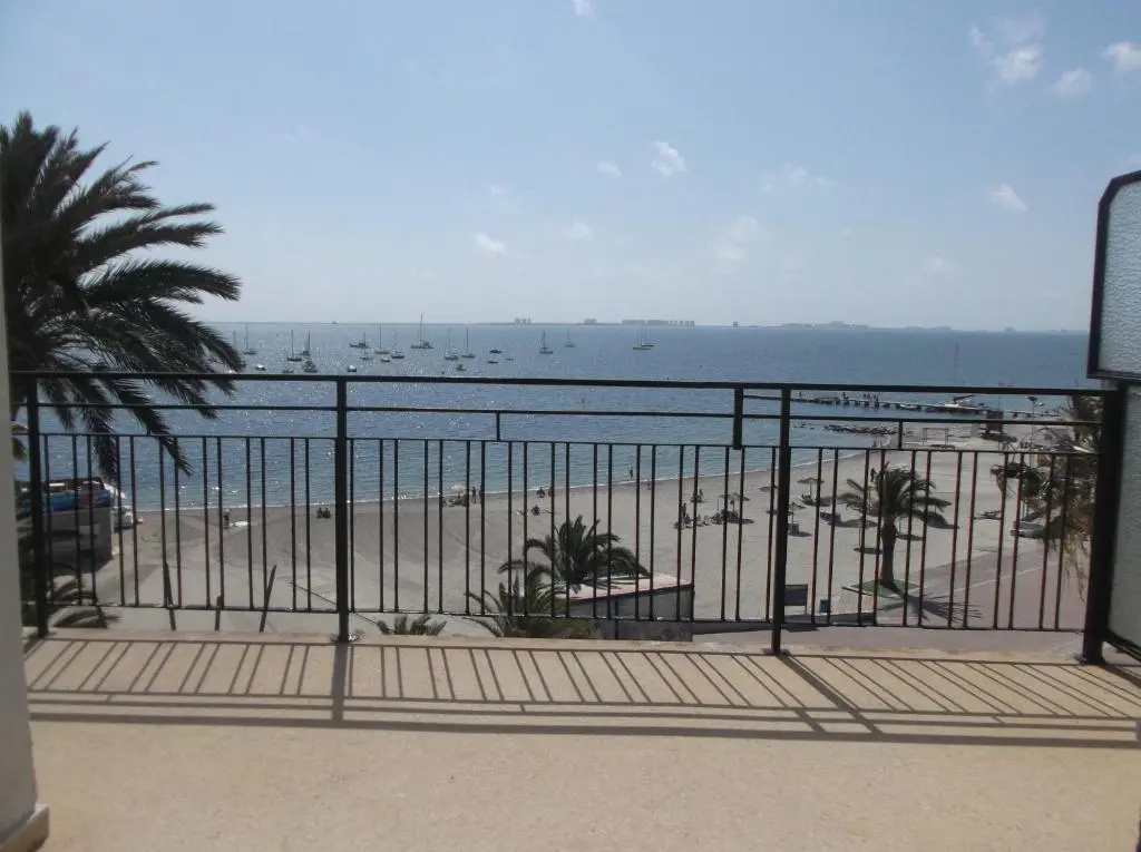 Standard Double room with sea view (full double bed)