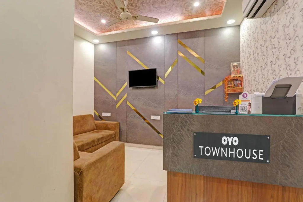 OYO Townhouse 1085 Hotel A Residency