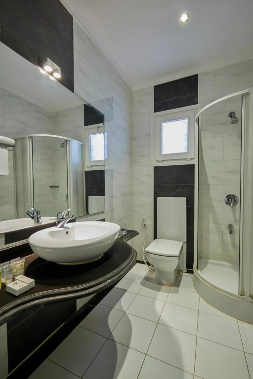 Golden Ocean Marina Hotel - фото 10