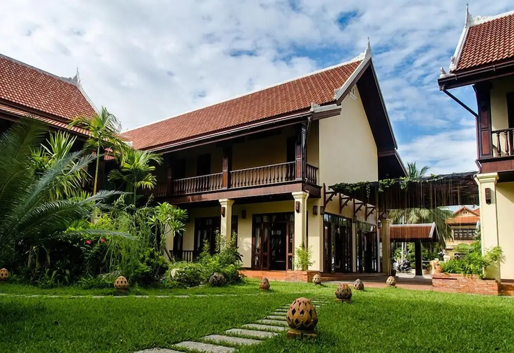 Deluxe Double room with balcony (full double bed)