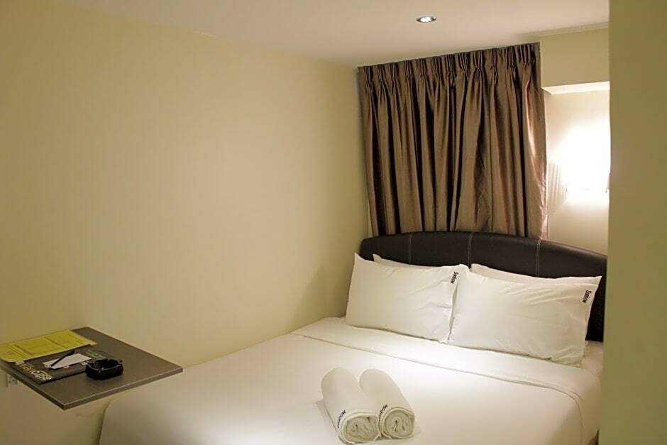 Sunbow Hotel Residency