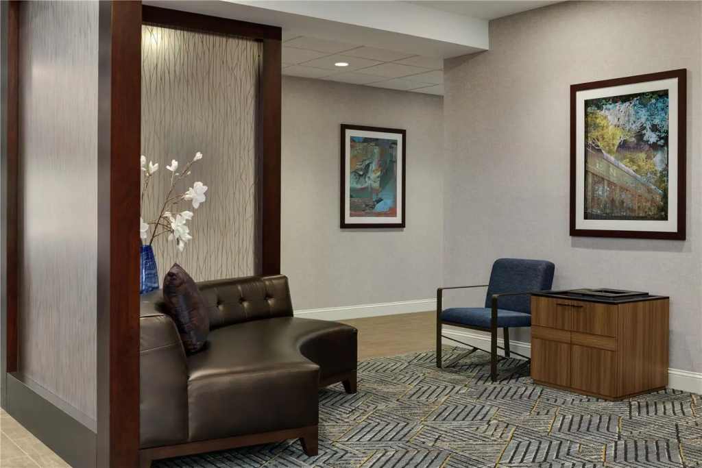 Homewood Suites by Hilton Burlington - Général