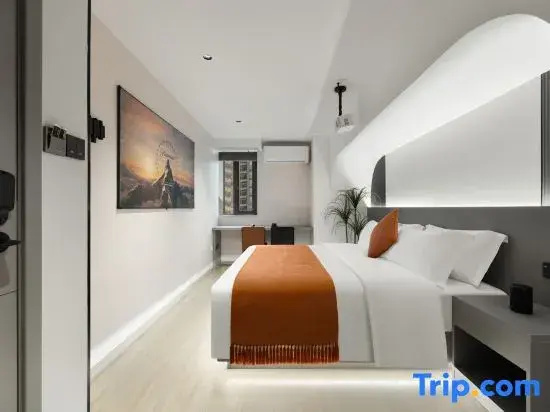 Double Cottage (full double bed)